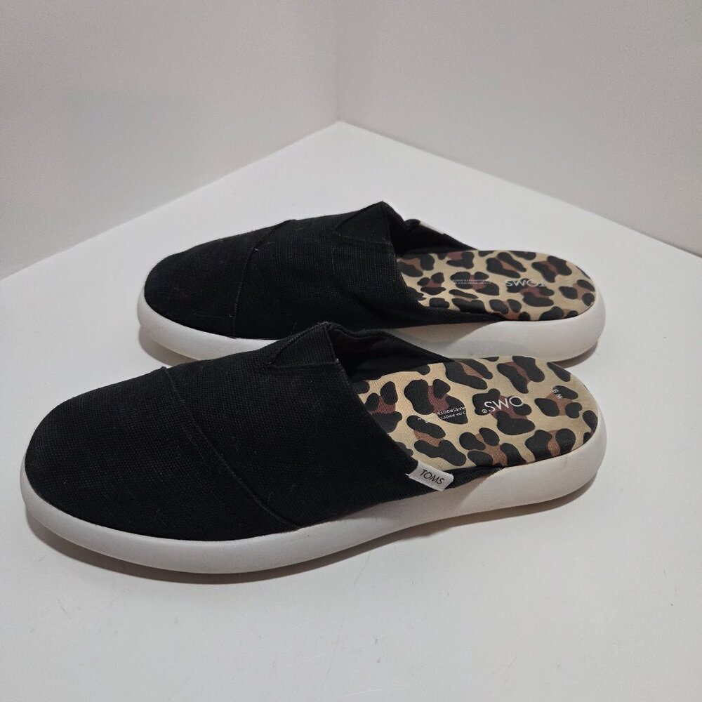 Tom's Black Platform Mules